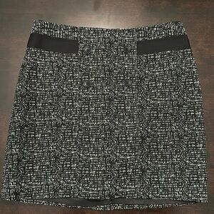 Tweed black and white skirt